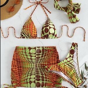 Vibrant Geometric Bikini Set with Coverup & Headwrap Size Medium